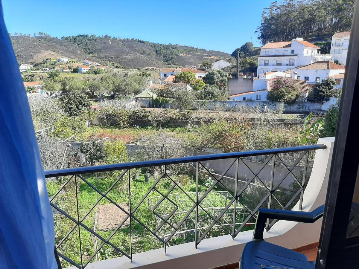 Casa Dos Pais Apartment *